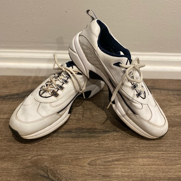 Vintage Men’s Classic FootJoy Golf Shoes